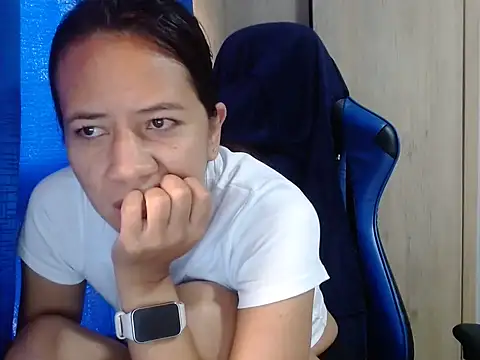 Snapshot of Erotic_latina chatting on October 17, 2025, 12:08 pm Erotic latina online show from October 17, 2025, 12:08 pm