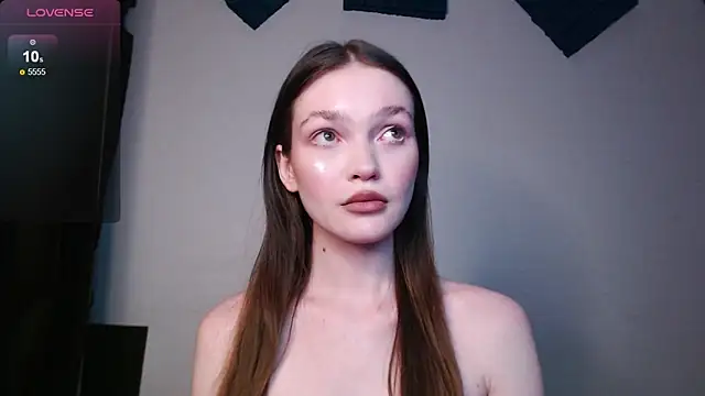 stellapayne1 online show from March 21, 2025, 10:28 pm