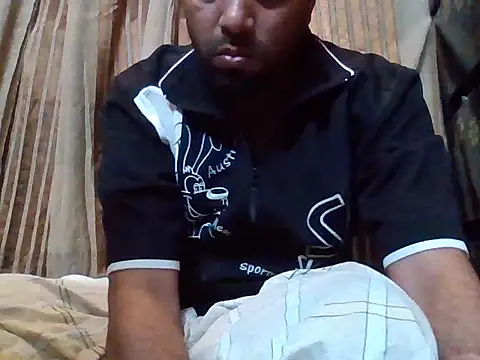 Snapshot of CookedAccord7 chatting on December 5, 2025, 7:43 pm CookedAccord7 online show from December 5, 2025, 7:43 pm
