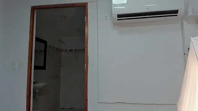 isa lancaster online show from November 23, 2025, 7:46 pm