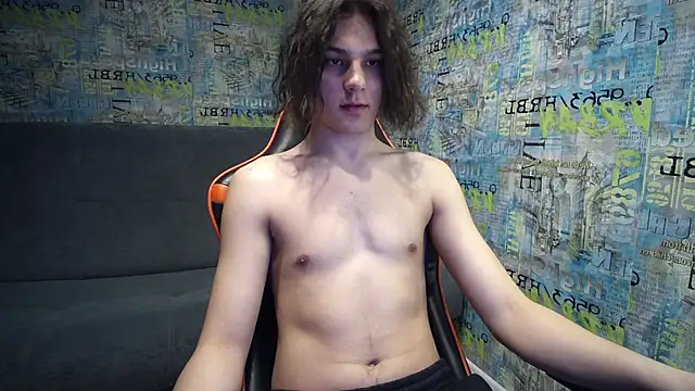 Snapshot of sweet_lucifer666 chatting on March 17, 2025, 6:00 pm sweet lucifer666 online show from March 17, 2025, 6:00 pm