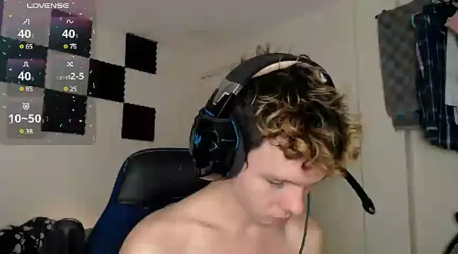 bryamado69 online show from March 21, 2025, 5:32 am