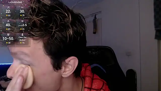 bryamado69 online show from October 13, 2025, 10:15 am