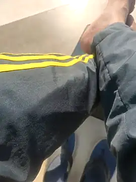 Gururonny07 online show from March 4, 2026, 3:56 am