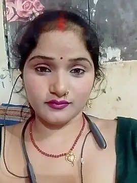 Snapshot of annaya_sweet chatting on April 21, 2026, 8:31 am annaya sweet online show from April 21, 2026, 8:31 am