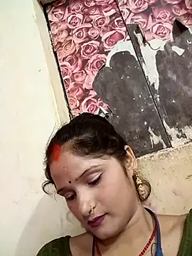 Snapshot of annaya_sweet chatting on June 4, 2026, 5:35 am annaya sweet online show from June 4, 2026, 5:35 am