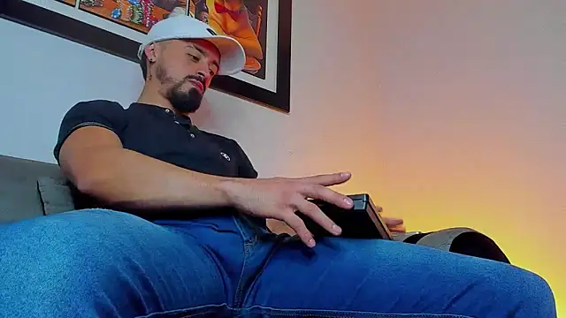 MAXIMUS MASTE3 online show from September 22, 2025, 8:55 pm