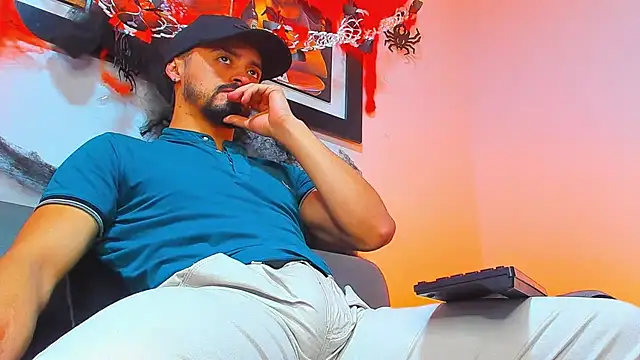 MAXIMUS MASTE3 online show from October 10, 2025, 9:14 pm