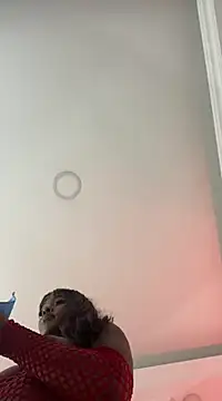 SarahBrunet online show from March 14, 2025, 5:27 am