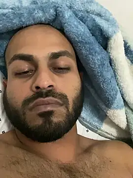 islandvybee55 online show from December 29, 2024, 9:28 am