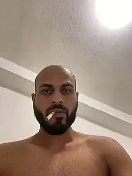 islandvybee55 online show from January 22, 2025, 1:10 am