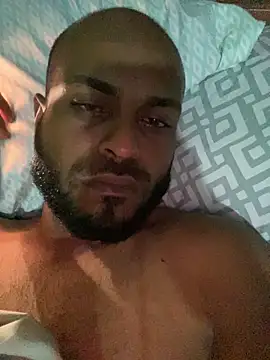 islandvybee55 online show from February 11, 2026, 3:11 am