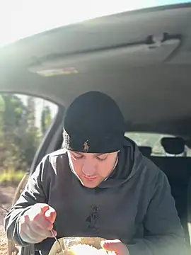 ErPumas126 online show from March 3, 2025, 9:33 am