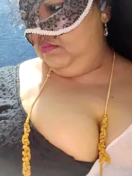 Snapshot of tamilthanushri chatting on February 3, 2026, 8:47 pm tamilthanushri online show from February 3, 2026, 8:47 pm