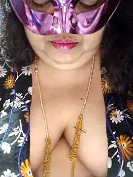 Snapshot of tamilthanushri chatting on February 22, 2026, 9:19 am tamilthanushri online show from February 22, 2026, 9:19 am