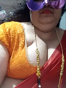 tamilthanushri online show from April 17, 2026, 6:44 pm