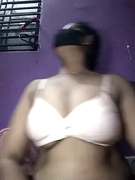 Snapshot of Koyel-Sen chatting on March 20, 2025, 4:09 pm Koyel-Sen online show from March 20, 2025, 4:09 pm