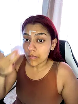 Aprilsmith2 online show from December 3, 2024, 8:39 pm