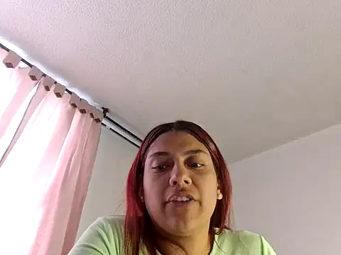 Aprilsmith2 online show from January 5, 2025, 9:47 pm