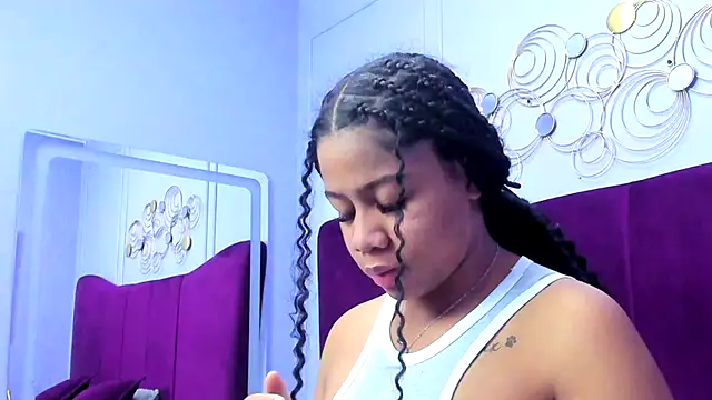 Snapshot of Sofi_Fox_ chatting on September 16, 2025, 1:01 pm Sofi Fox online show from September 16, 2025, 1:01 pm