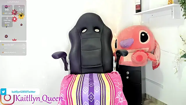 Kaitllyn Queen online show from December 13, 2025, 8:04 pm