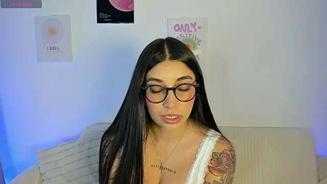 sensualhaven  online show from April 16, 2026, 12:55 am