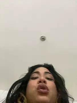 Snapshot of mysteriousgirl20 chatting on January 6, 2026, 3:49 pm mysteriousgirl20 online show from January 6, 2026, 3:49 pm