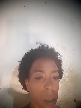 garota10 online show from November 1, 2025, 2:41 pm