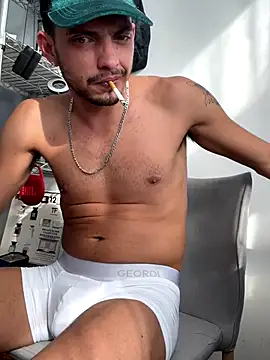 canochvz online show from November 9, 2025, 9:24 pm