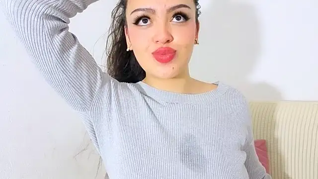 Sweet-Sophiee online show from October 12, 2025, 10:53 pm