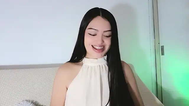 Sweet-Sophiee online show from July 5, 2026, 12:39 am