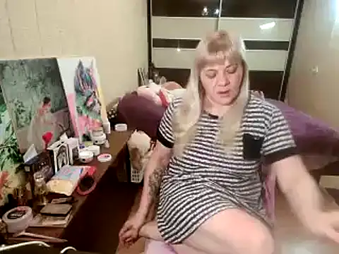 Lia Laguna77 online show from December 17, 2025, 3:40 pm