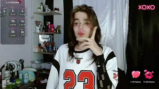 Snapshot of shun_sun chatting on December 5, 2024, 3:37 am shun sun online show from December 5, 2024, 3:37 am