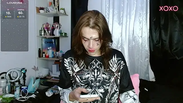 Snapshot of shun_sun chatting on December 12, 2024, 2:59 am shun sun online show from December 12, 2024, 2:59 am