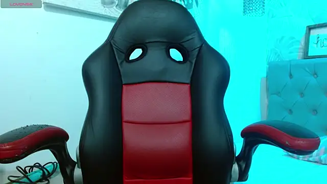 Snapshot of violletha chatting on November 26, 2025, 12:39 pm violletha online show from November 26, 2025, 12:39 pm