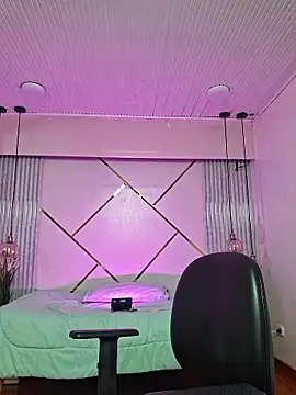 Lita Rogers online show from January 17, 2026, 2:33 pm