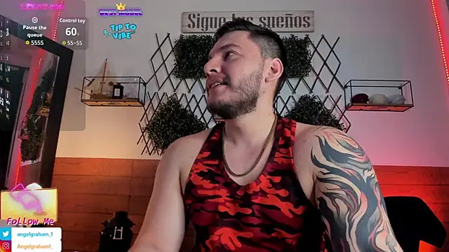 Snapshot of Angelgraham_1 chatting on September 24, 2025, 4:10 pm Angelgraham 1 online show from September 24, 2025, 4:10 pm