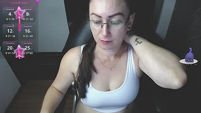 milly sanchez online show from February 11, 2025, 9:03 pm