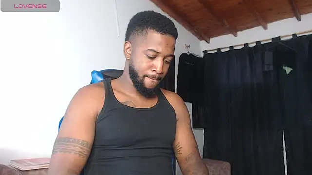 Snapshot of Drake_Nassir4 chatting on June 19, 2026, 5:01 am Drake Nassir4 online show from June 19, 2026, 5:01 am