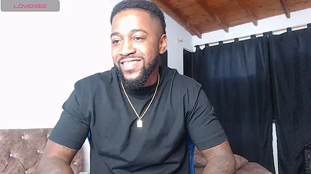 Snapshot of Drake_Nassir4 chatting on July 10, 2026, 5:12 am Drake Nassir4 online show from July 10, 2026, 5:12 am