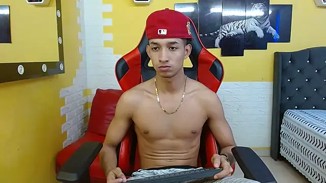 Snapshot of jose_sexycumm chatting on October 28, 2025, 8:55 pm jose sexycumm online show from October 28, 2025, 8:55 pm
