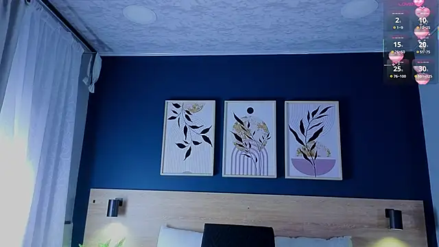 GabyPetit online show from September 16, 2025, 7:48 pm