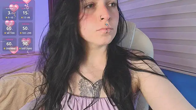 Snapshot of Lucy_Smith2 chatting on October 2, 2025, 7:43 pm Lucy Smith2 online show from October 2, 2025, 7:43 pm