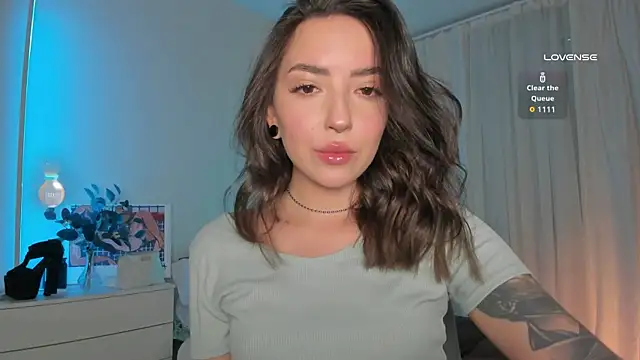 Oh My Dianee online show from September 18, 2025, 7:21 am