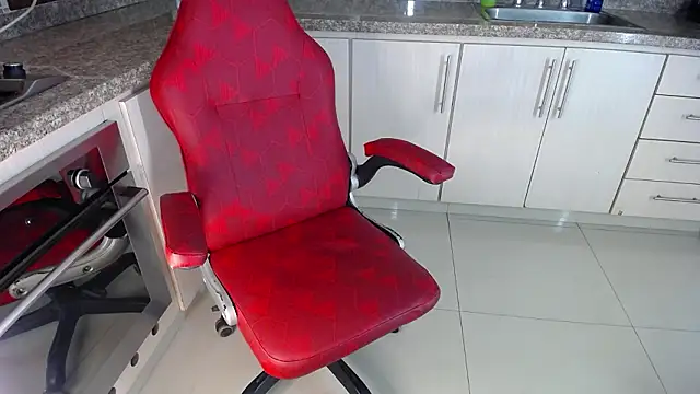 anna alvarez online show from March 29, 2026, 12:49 pm