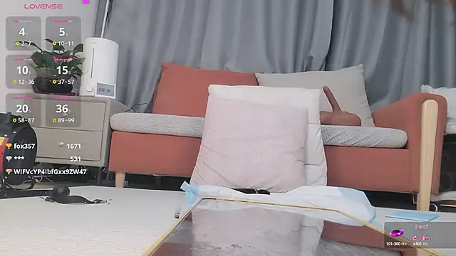 Youth3  online show from February 20, 2025, 4:57 pm