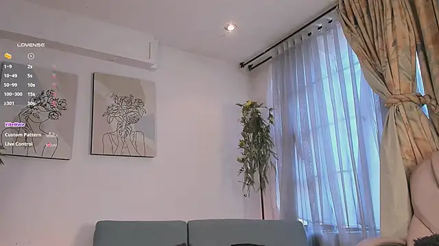 aisha bx online show from February 9, 2026, 1:04 pm