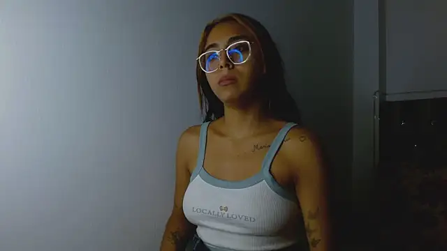 Snapshot of AntonellaAndNoah chatting on February 27, 2025, 3:14 am AntonellaAndNoah online show from February 27, 2025, 3:14 am