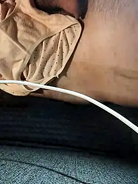 Snapshot of Maksim030 chatting on January 24, 2025, 3:43 am Maksim030 online show from January 24, 2025, 3:43 am