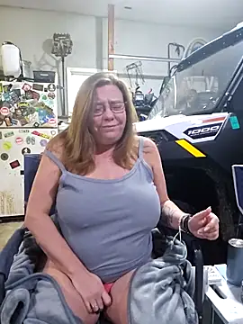 MsShelby40 online show from December 5, 2024, 10:12 pm